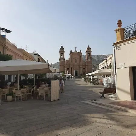 Pinosalia Villa Terrasini